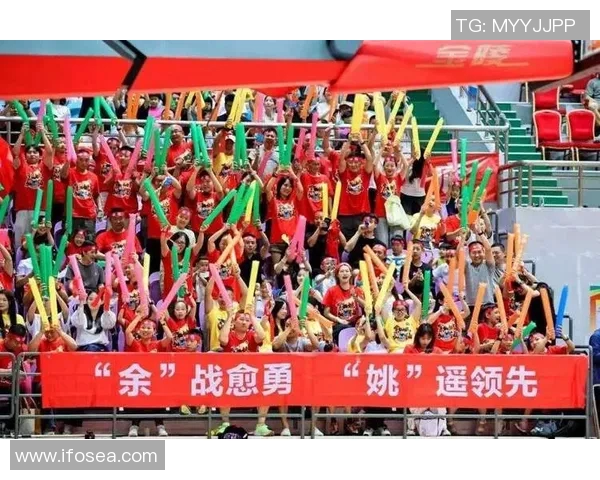 球迷热情点燃社交媒体，在线球赛话题互动火爆进行